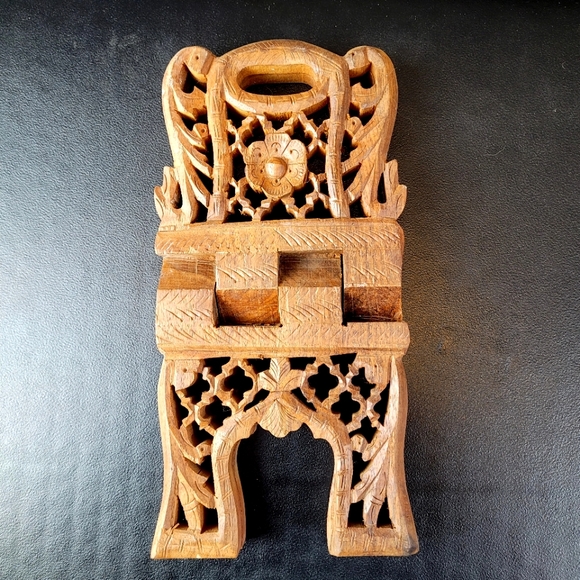 Book Holder - Picture 1 of 3